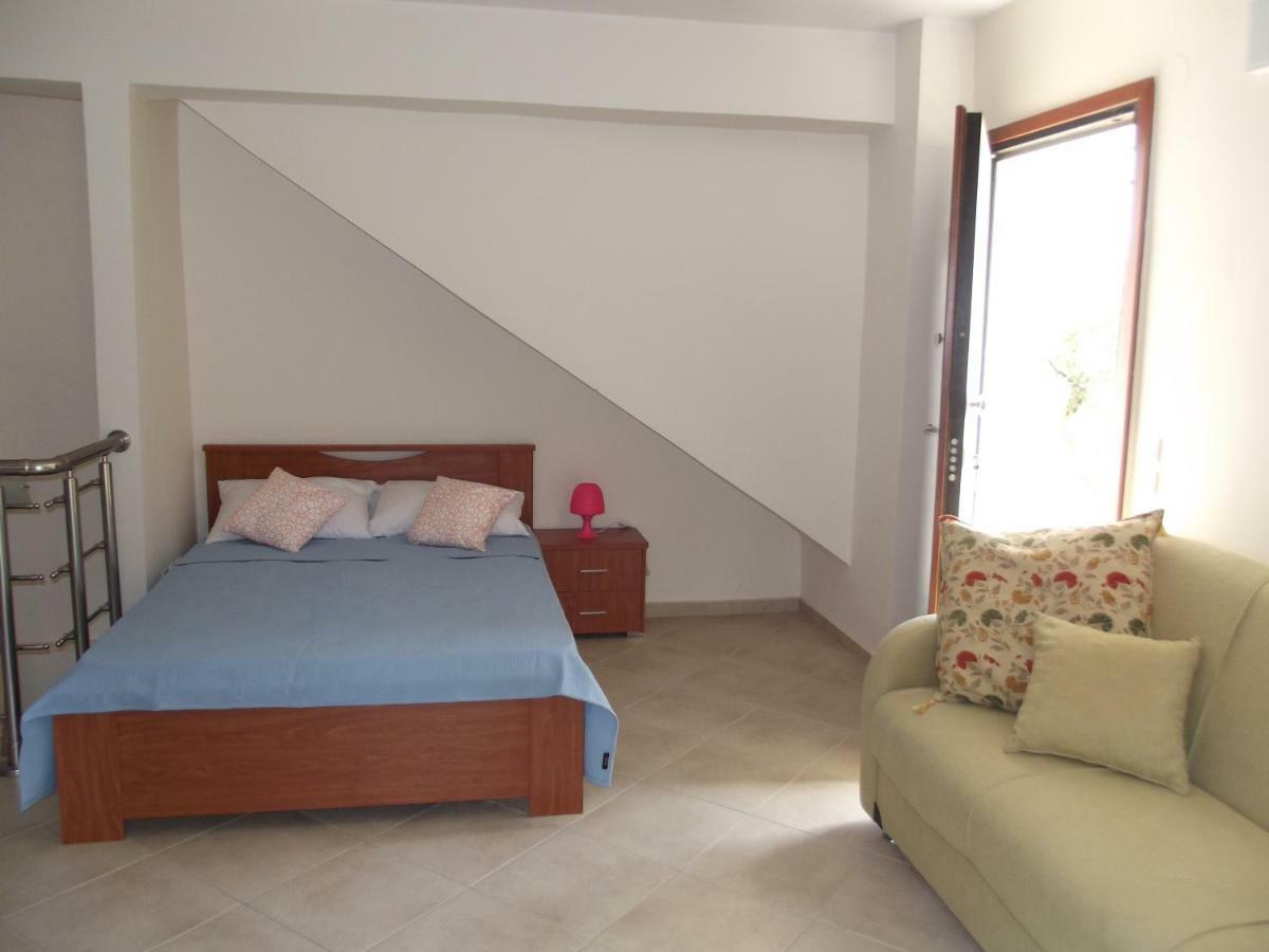 Kalyves Polygyrou Kalives Summer House מראה חיצוני תמונה